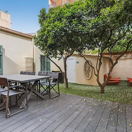 Magnifique Maison Avec Parking à 50m De La