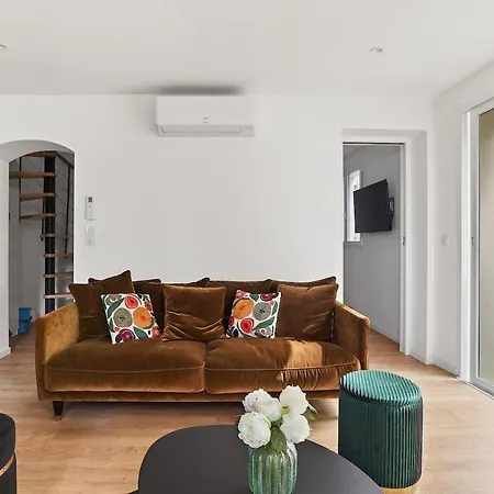 Magnifique Maison Avec Parking à 50m De La